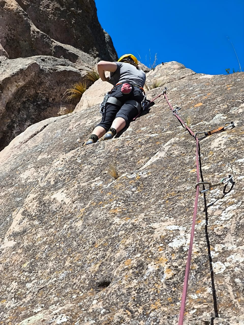 tour climbing in arenales mendoza